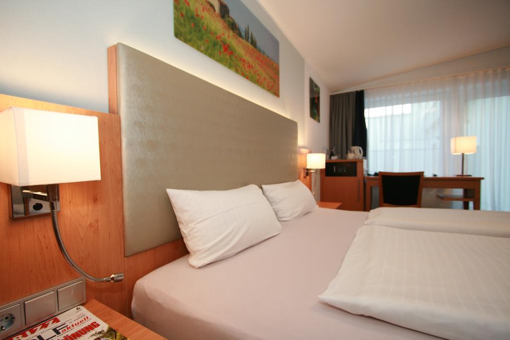 Hotel Ambiente Lich Exterior photo